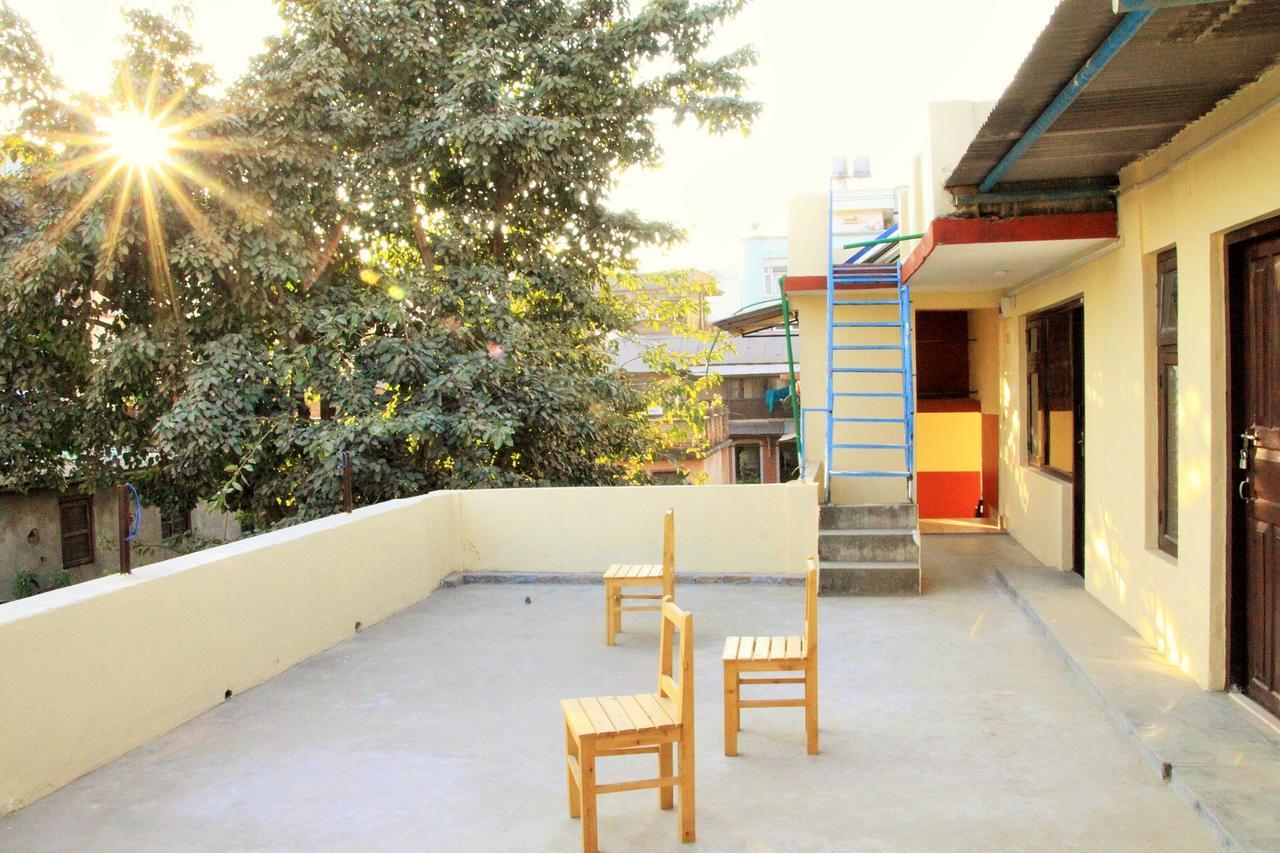 Kathmandu Village House Exterior foto